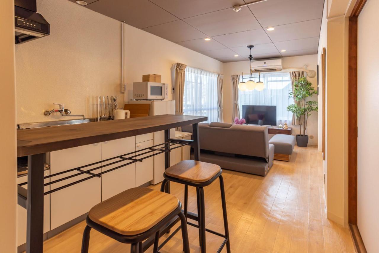 Bijou Suites Pieces Осака Экстерьер фото