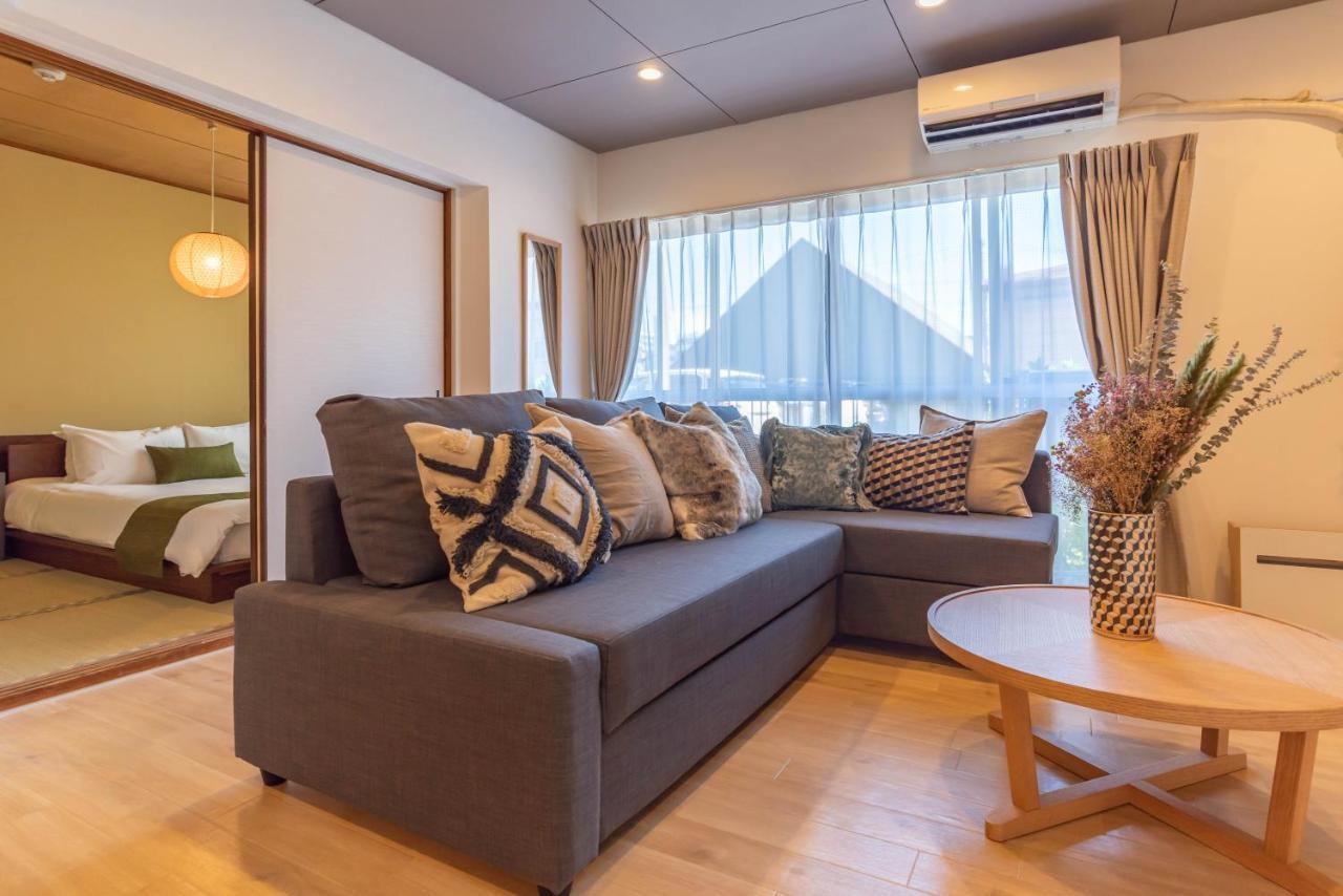 Bijou Suites Pieces Осака Экстерьер фото