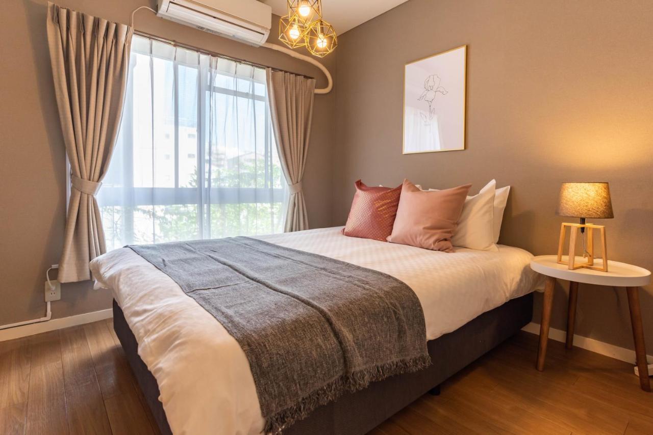 Bijou Suites Pieces Осака Экстерьер фото
