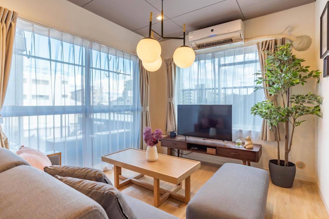 Bijou Suites Pieces Осака Экстерьер фото